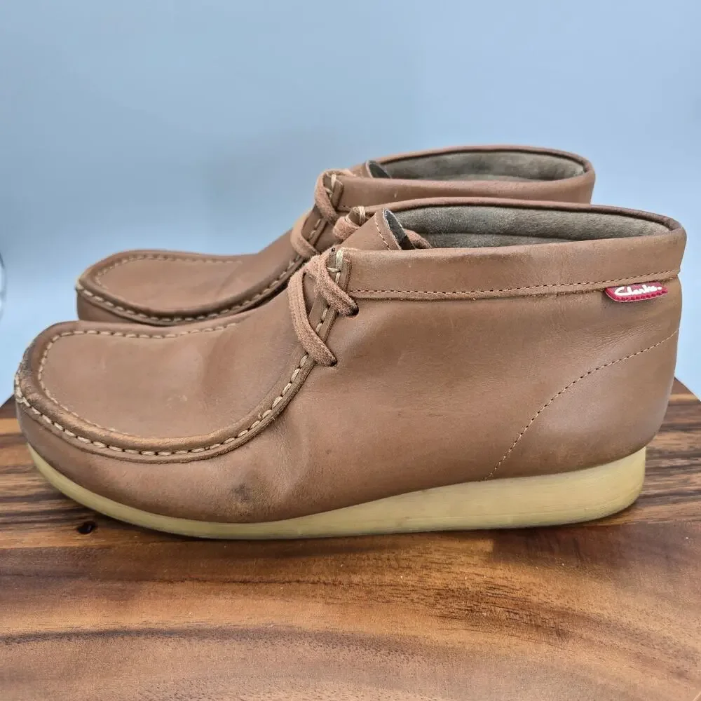 Clarks Stinson Hi Boots Mens 10 M Brown Leather Casual Chukka Moccasins Shoes